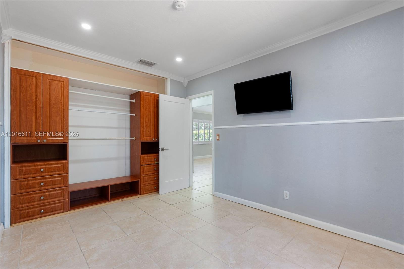 1025 Sylvania Blvd #0, West Miami FL 33144