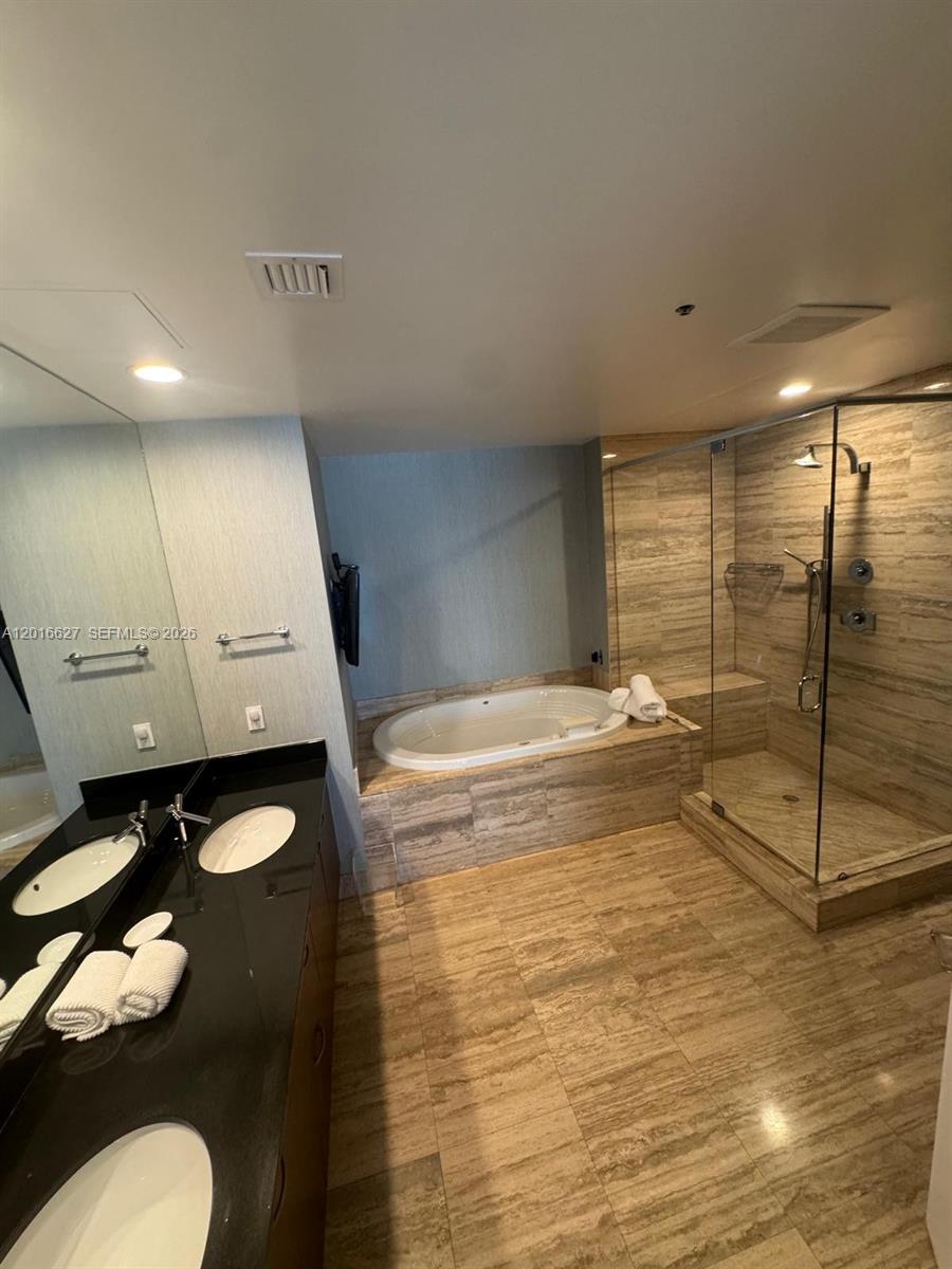 16001 Collins Ave #1002, Sunny Isles Beach FL 33160