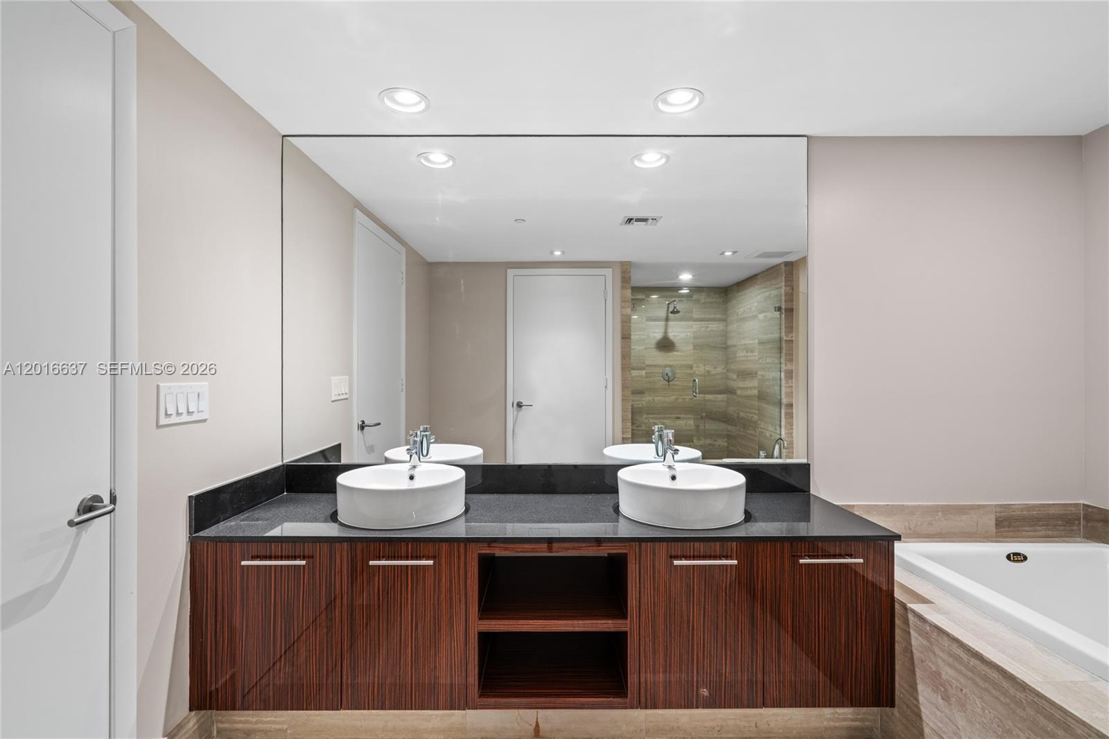 3951 S Ocean Dr #1002, Hollywood FL 33019