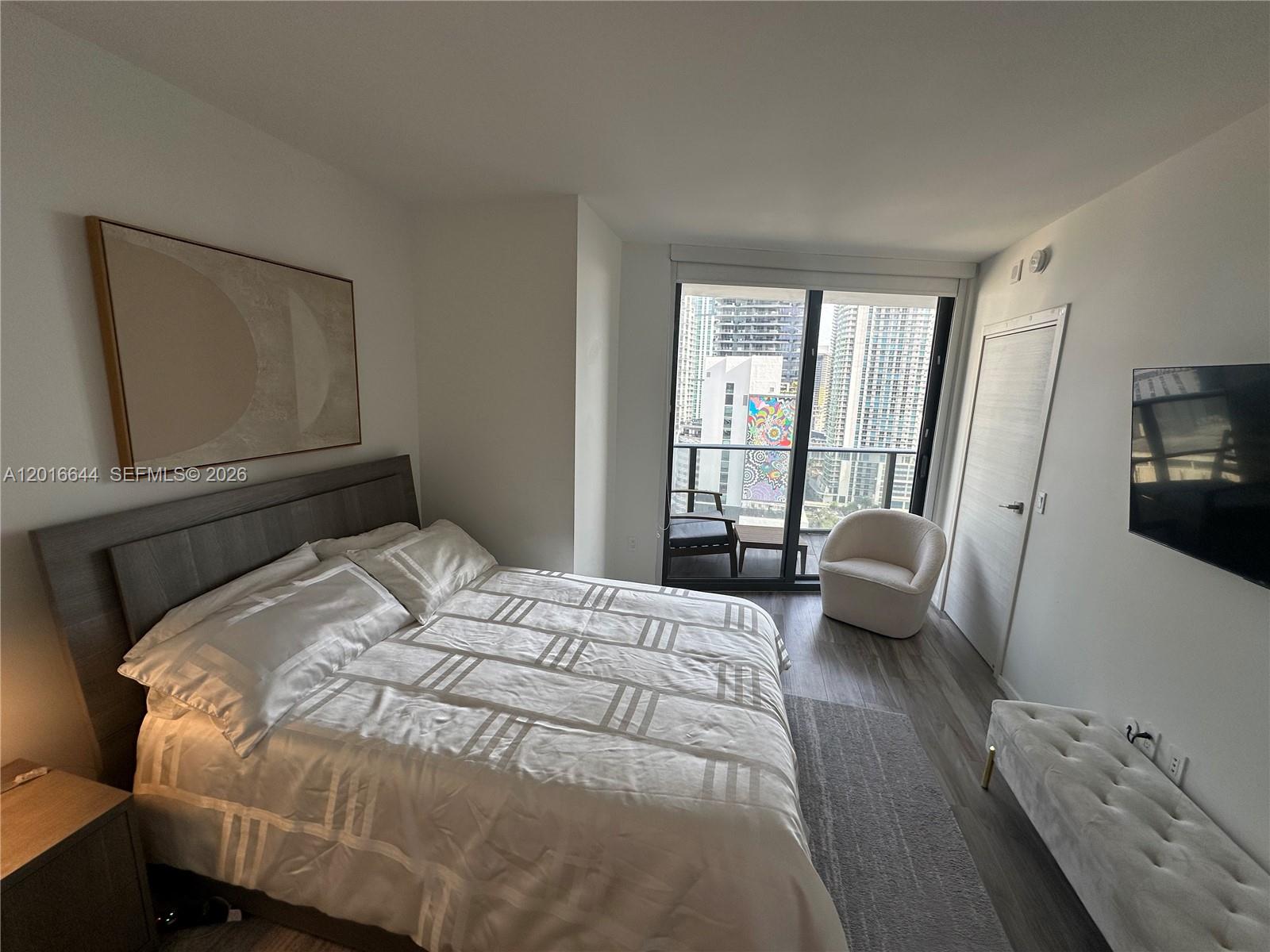 801 S Miami Ave #2001, Miami FL 33130