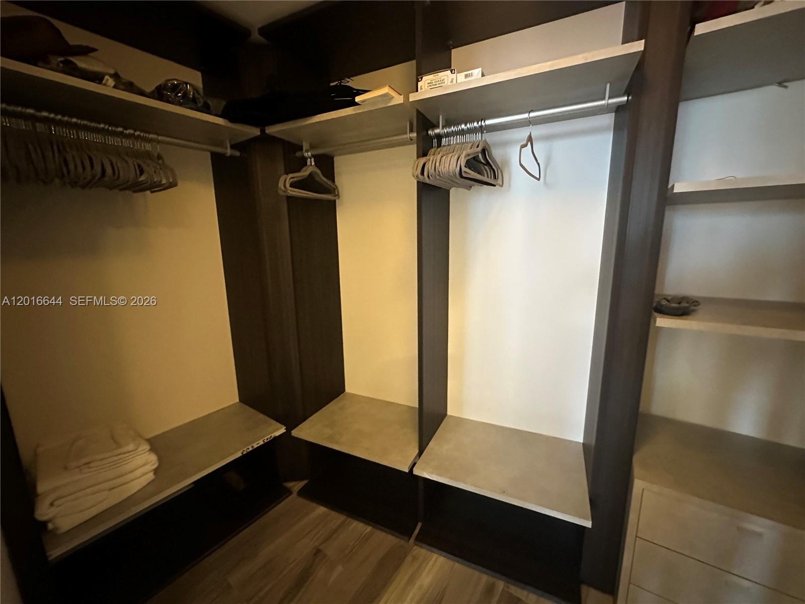 801 S Miami Ave #2001, Miami FL 33130