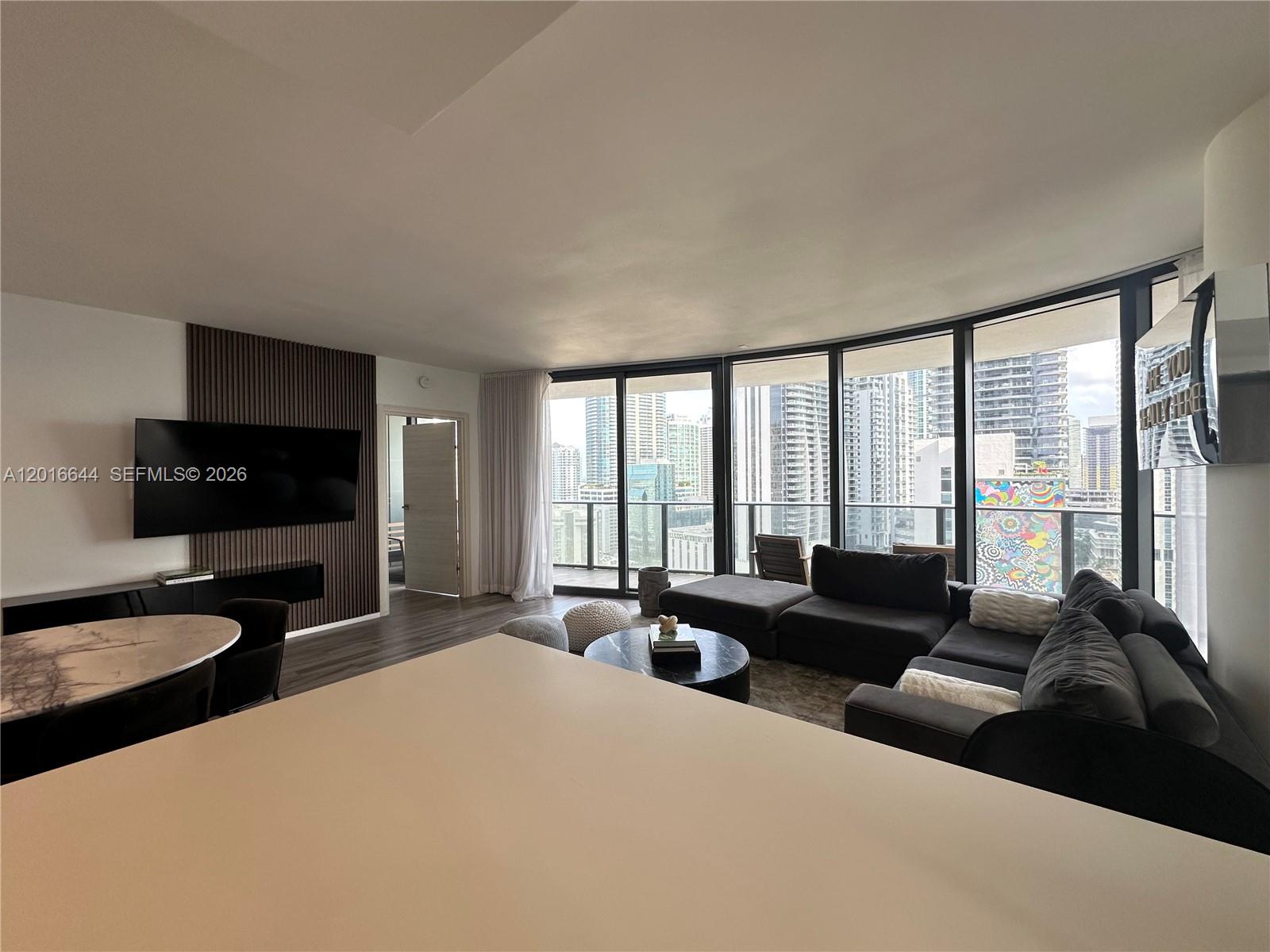 801 S Miami Ave #2001, Miami FL 33130