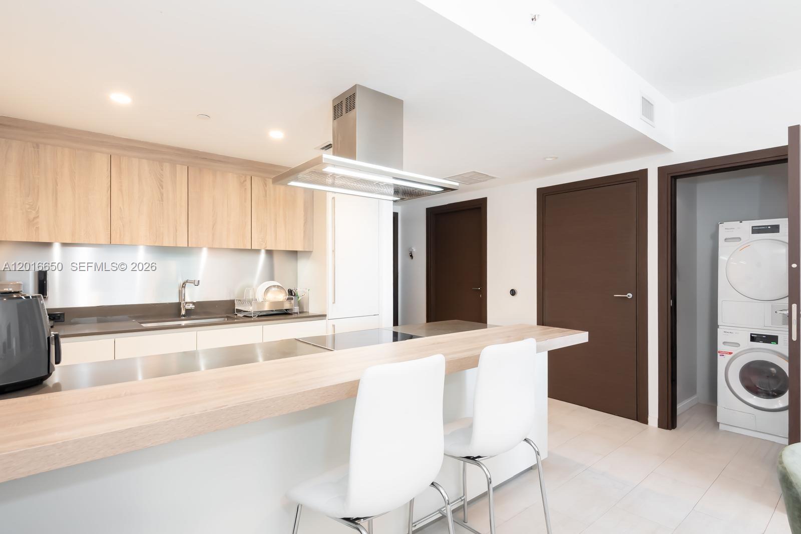 1000 Brickell Plz #2603, Miami FL 33131