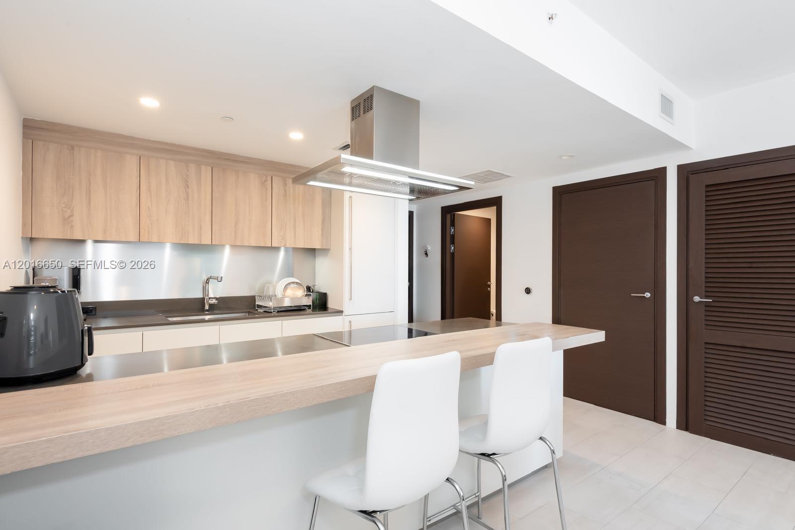 1000 Brickell Plz #2603, Miami FL 33131
