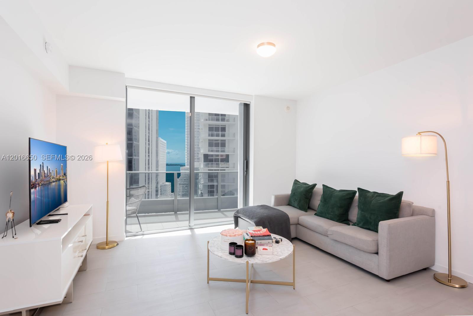1000 Brickell Plz #2603, Miami FL 33131