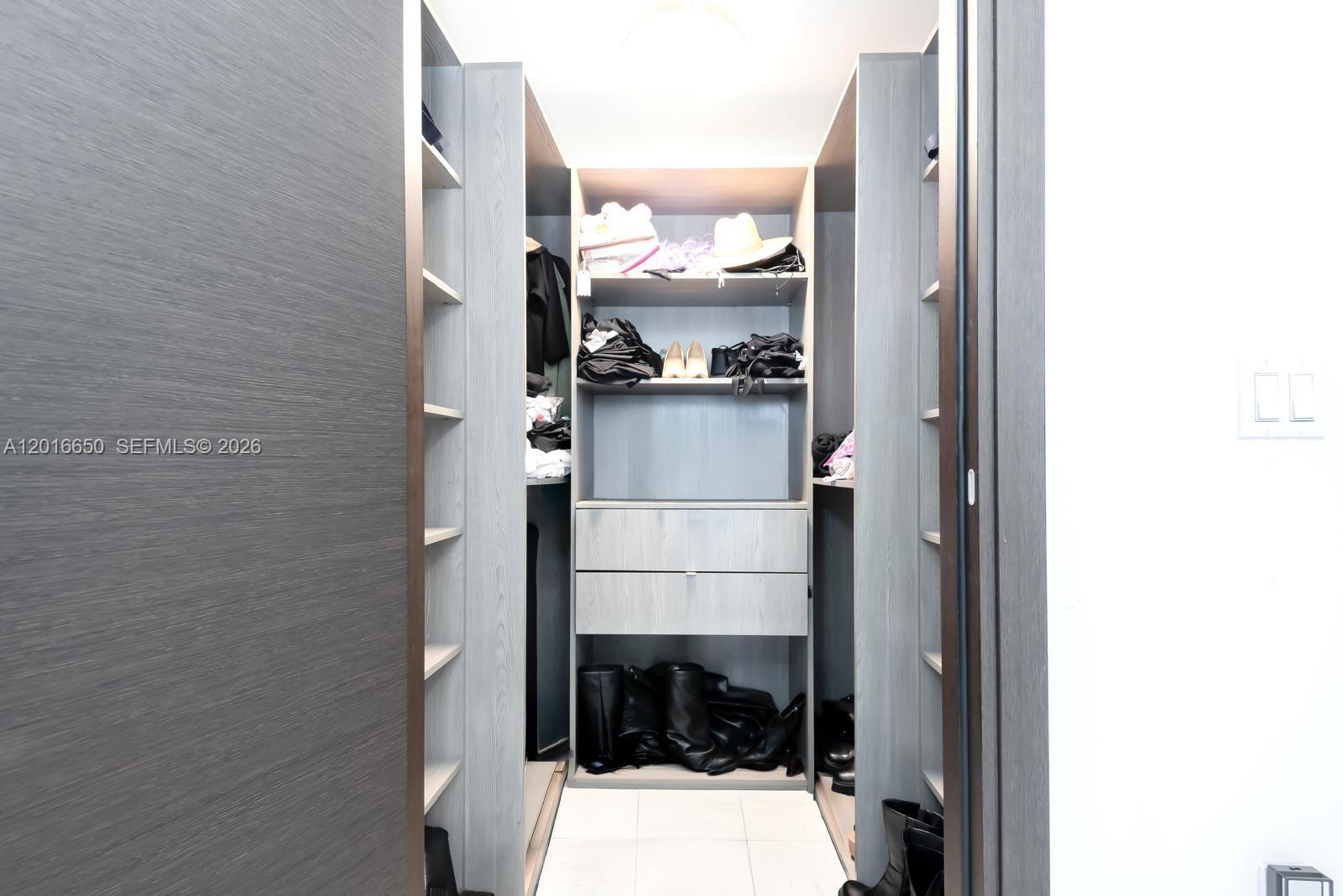 1000 Brickell Plz #2603, Miami FL 33131
