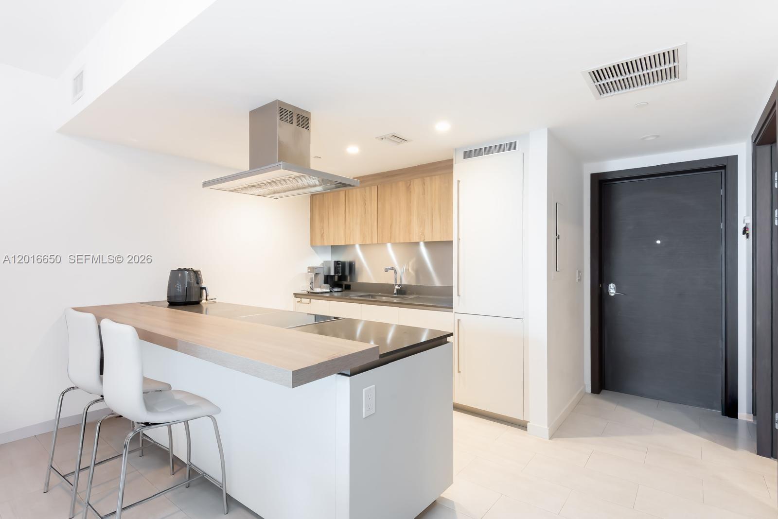 1000 Brickell Plz #2603, Miami FL 33131