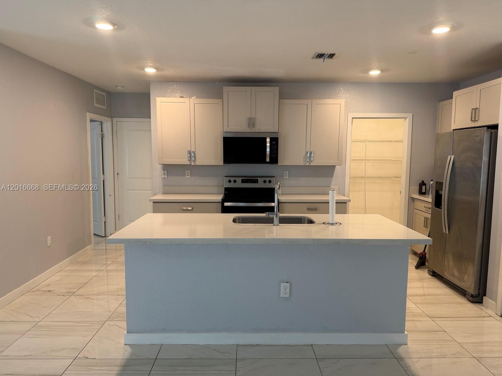 462 NE 6th Pl, Florida City FL 33034