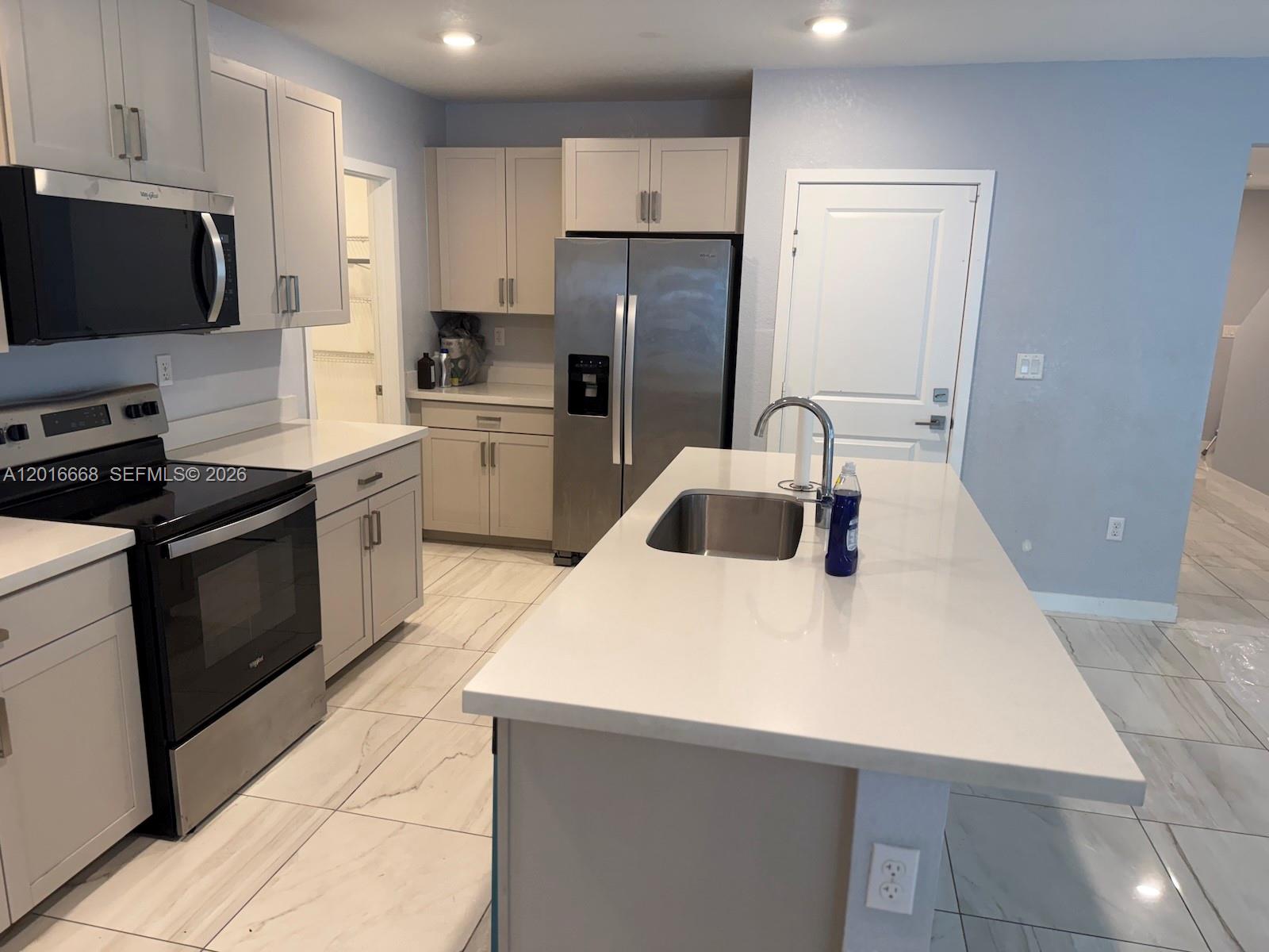 462 NE 6th Pl, Florida City FL 33034