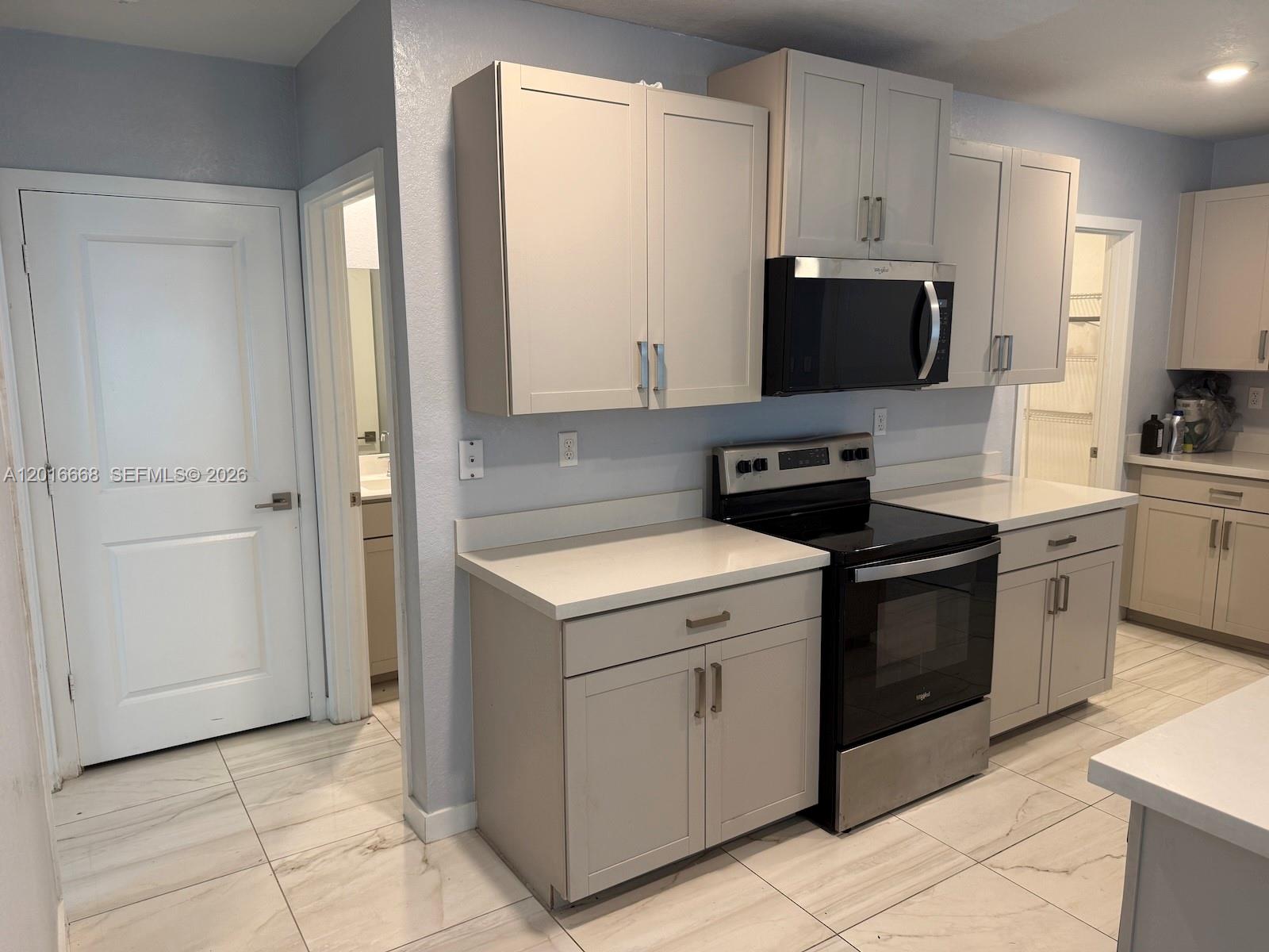 462 NE 6th Pl, Florida City FL 33034
