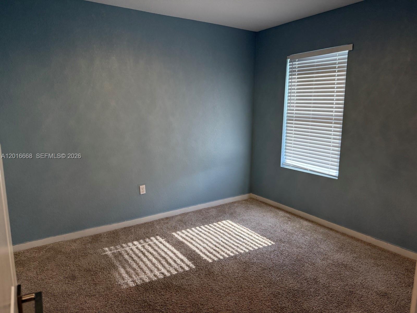462 NE 6th Pl, Florida City FL 33034