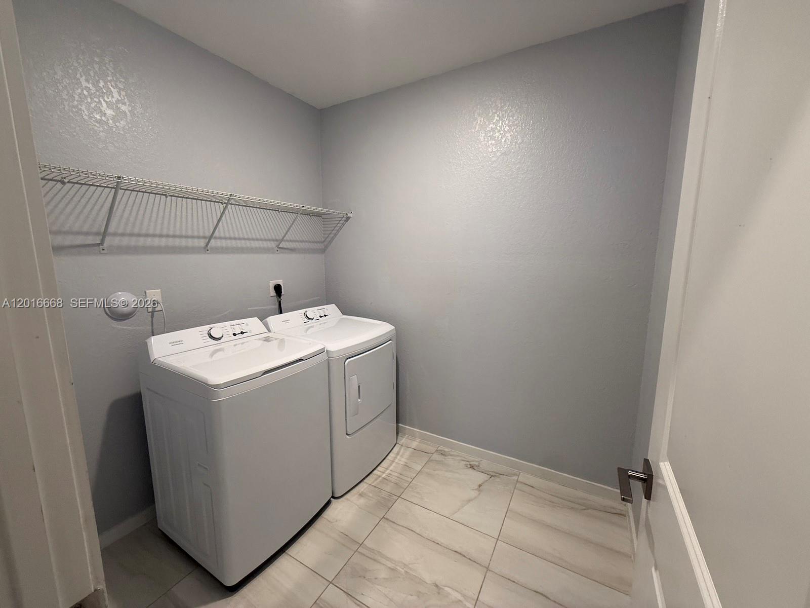 462 NE 6th Pl, Florida City FL 33034