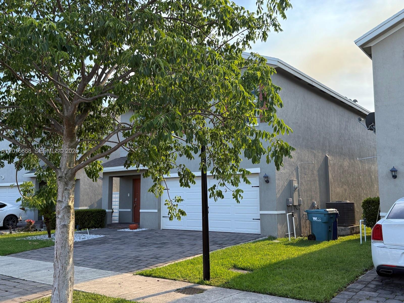 462 NE 6th Pl, Florida City FL 33034