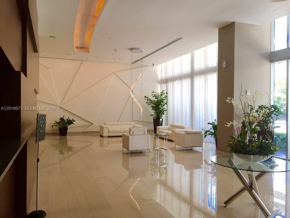 1111 SW 1st Ave #1823-N, Miami FL 33130