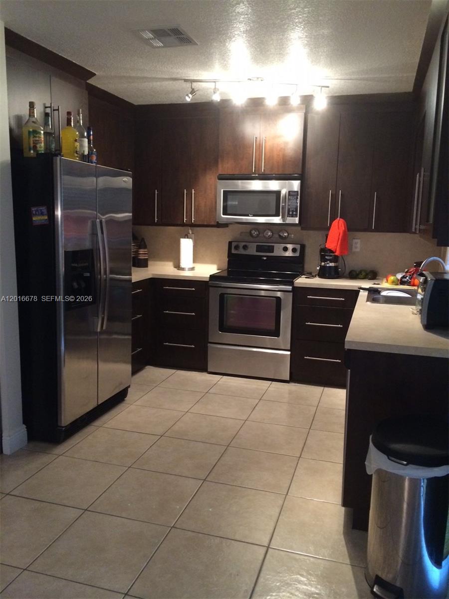 10026 SW 162nd Path, Miami FL 33196
