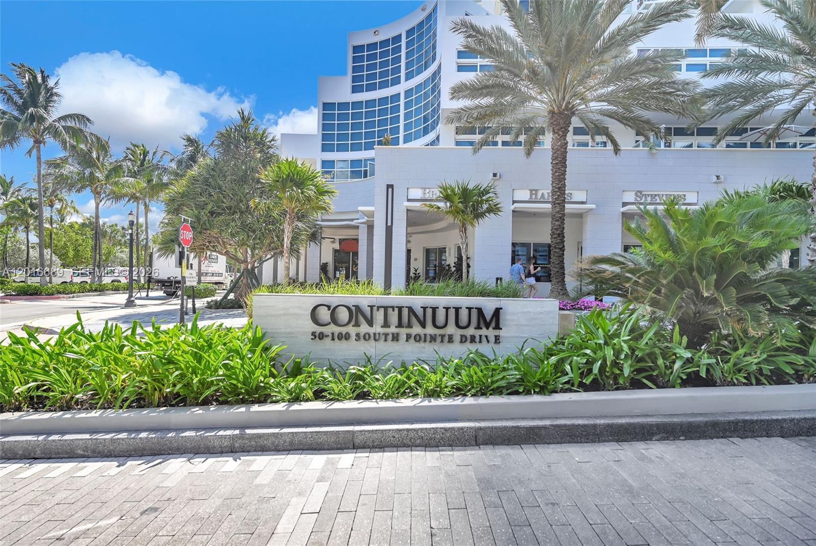 100 S Pointe Dr #801, Miami Beach FL 33139