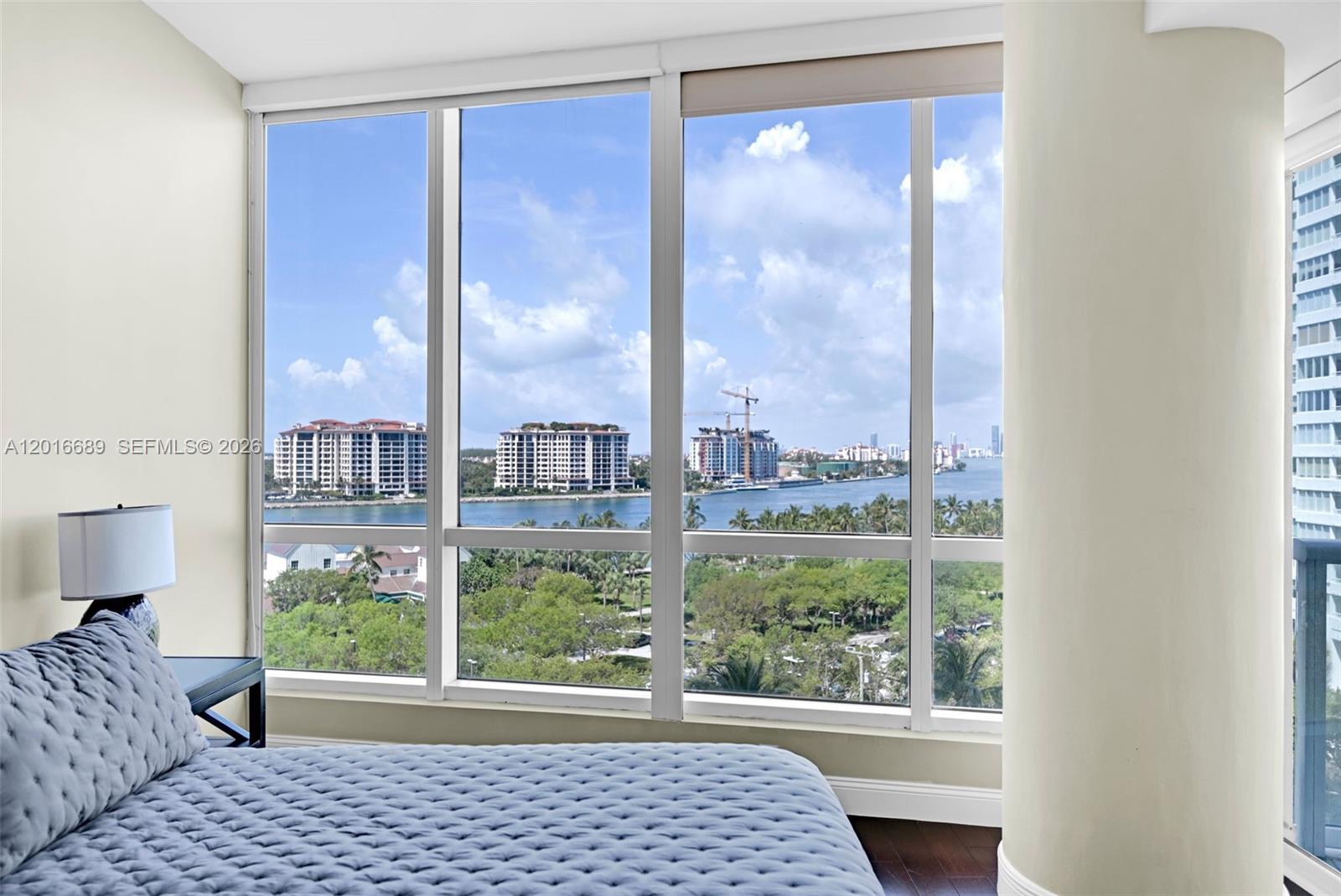 100 S Pointe Dr #801, Miami Beach FL 33139