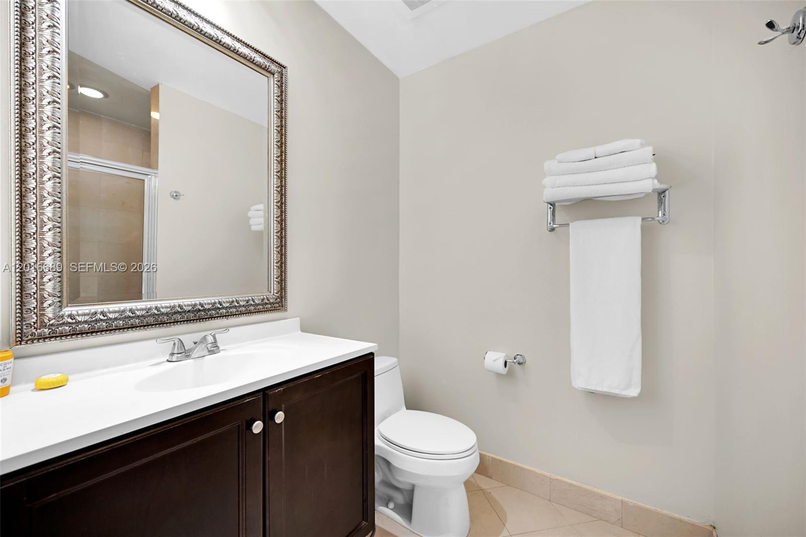 100 S Pointe Dr #801, Miami Beach FL 33139