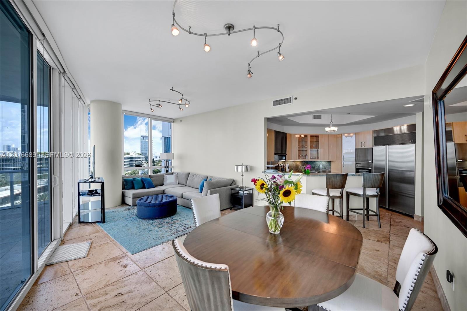 100 S Pointe Dr #801, Miami Beach FL 33139