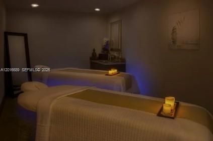 100 S Pointe Dr #801, Miami Beach FL 33139