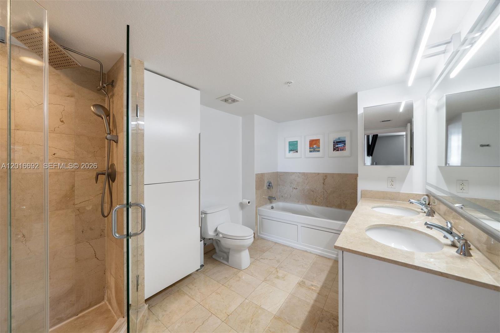 1800 N Bayshore Dr #2111, Miami FL 33132