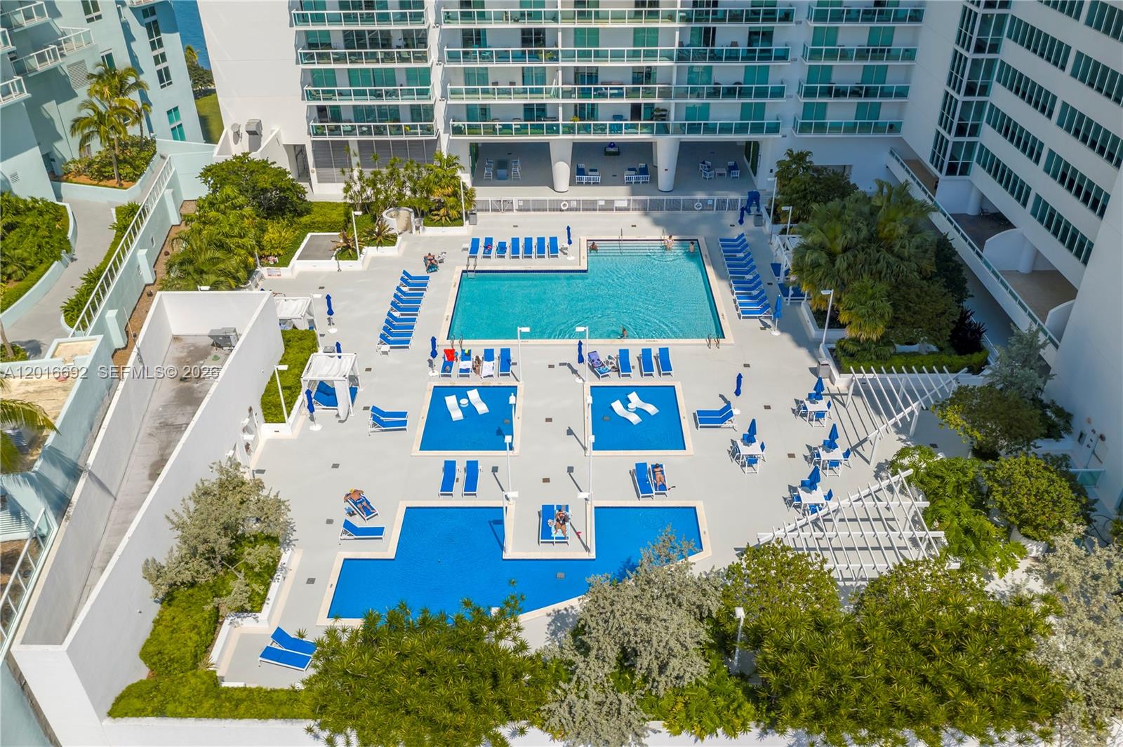 1800 N Bayshore Dr #2111, Miami FL 33132