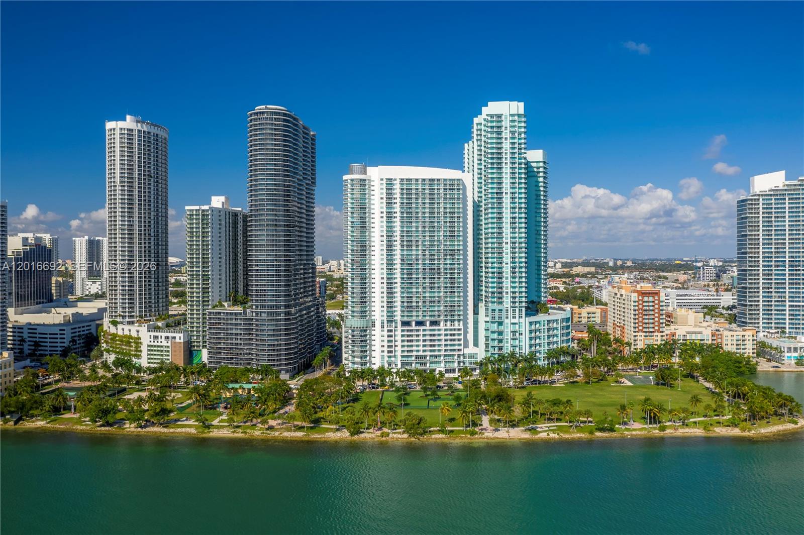 1800 N Bayshore Dr #2111, Miami FL 33132