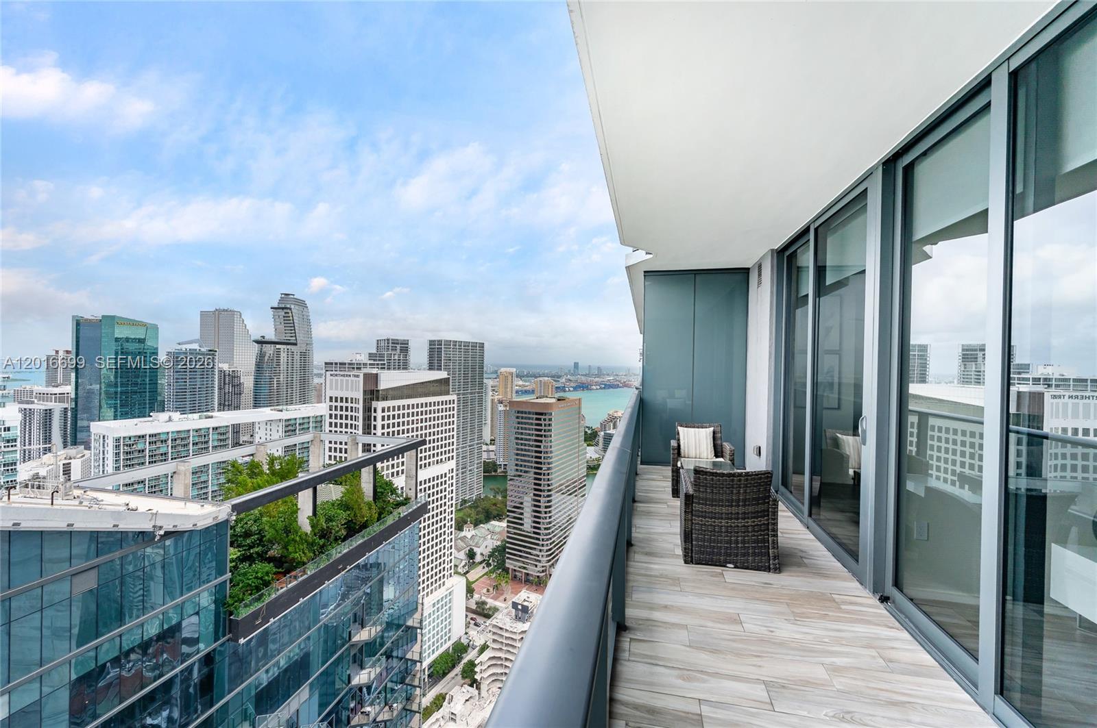 801 S Miami Ave #5207, Miami FL 33130
