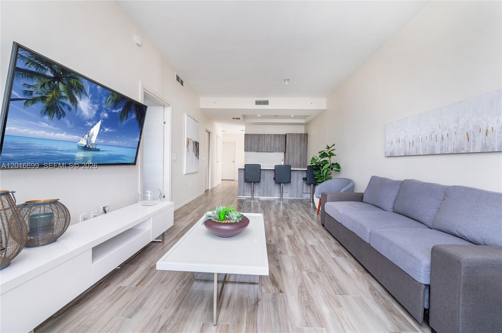 801 S Miami Ave #5207, Miami FL 33130