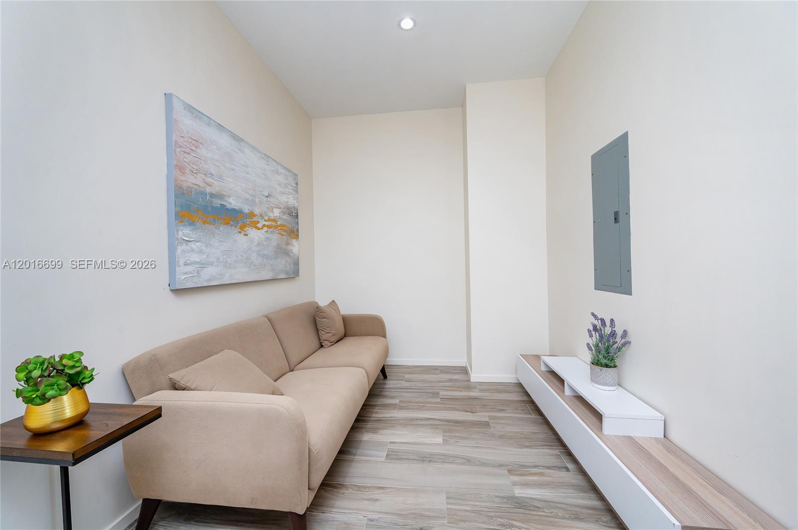 801 S Miami Ave #5207, Miami FL 33130