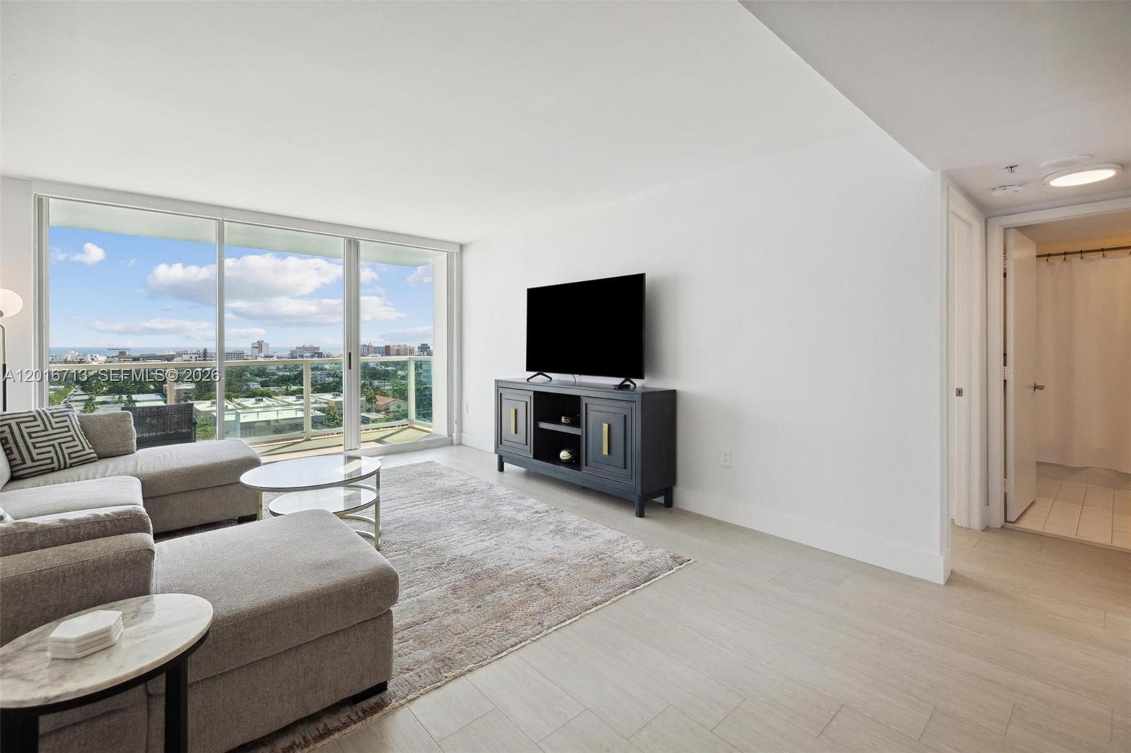 650 WEST AV #1406, Miami Beach FL 33139