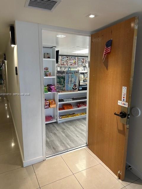 650 WEST AV #1406, Miami Beach FL 33139