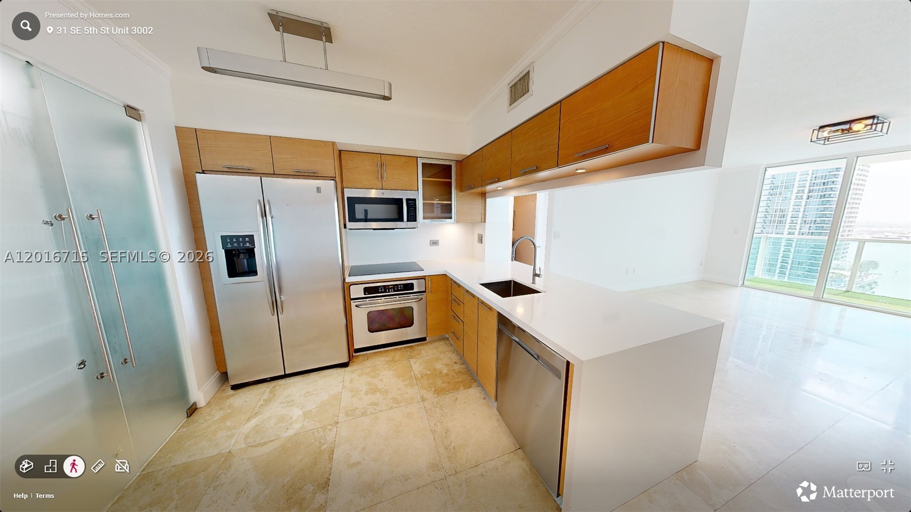 31 SE 5th St #3002, Miami FL 33131