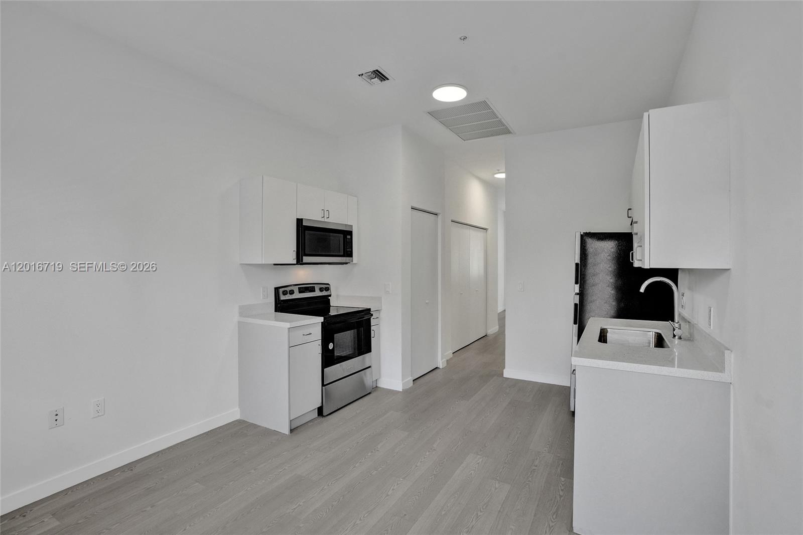 1567 NW 1st St #2, Miami FL 33125