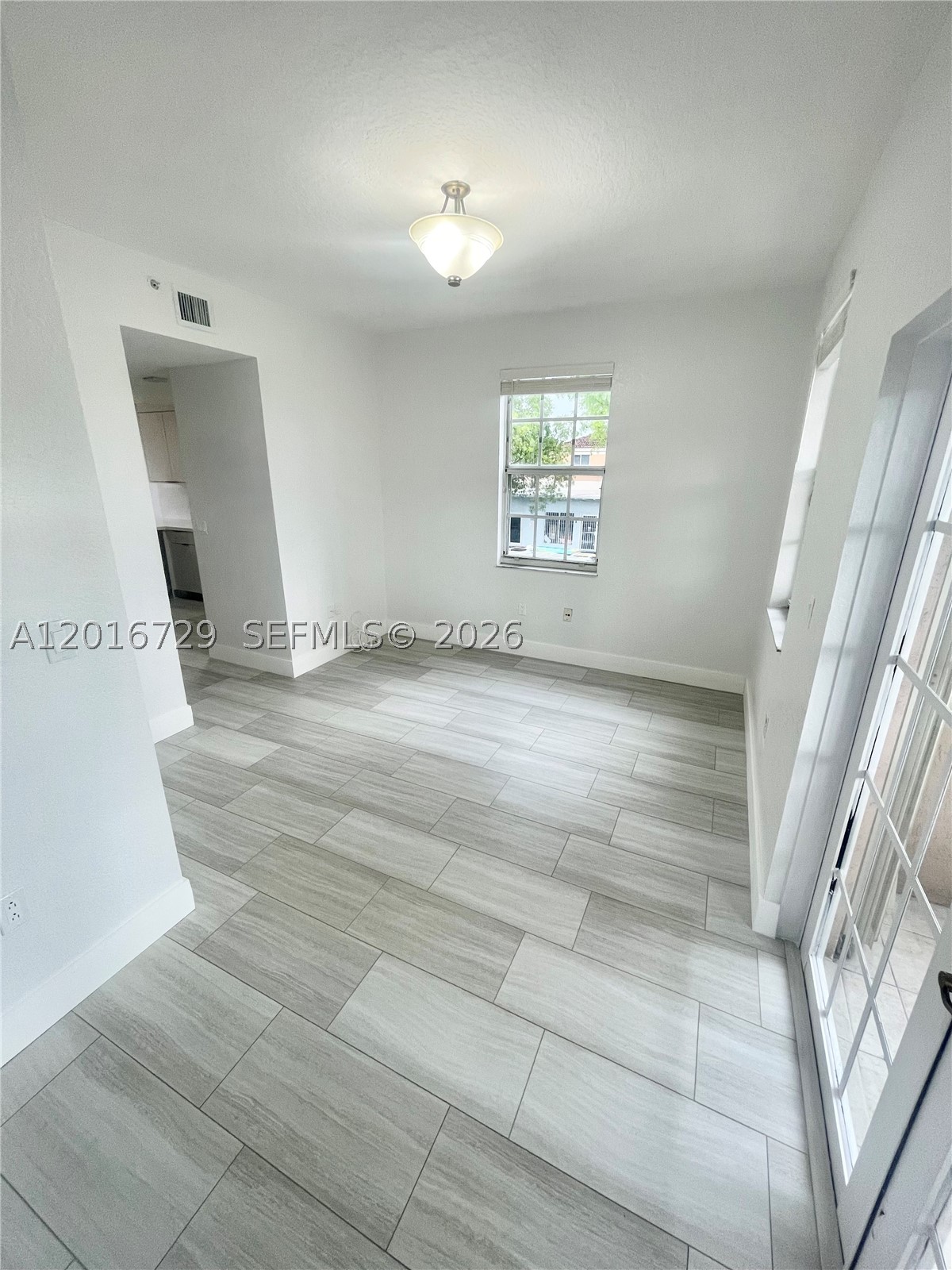 77 E 4th St #A212, Hialeah FL 33010