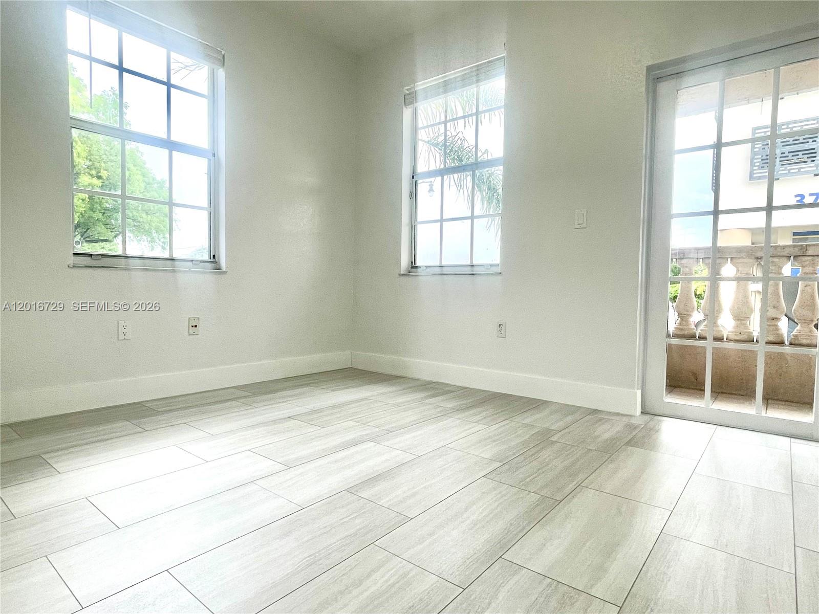 77 E 4th St #A212, Hialeah FL 33010