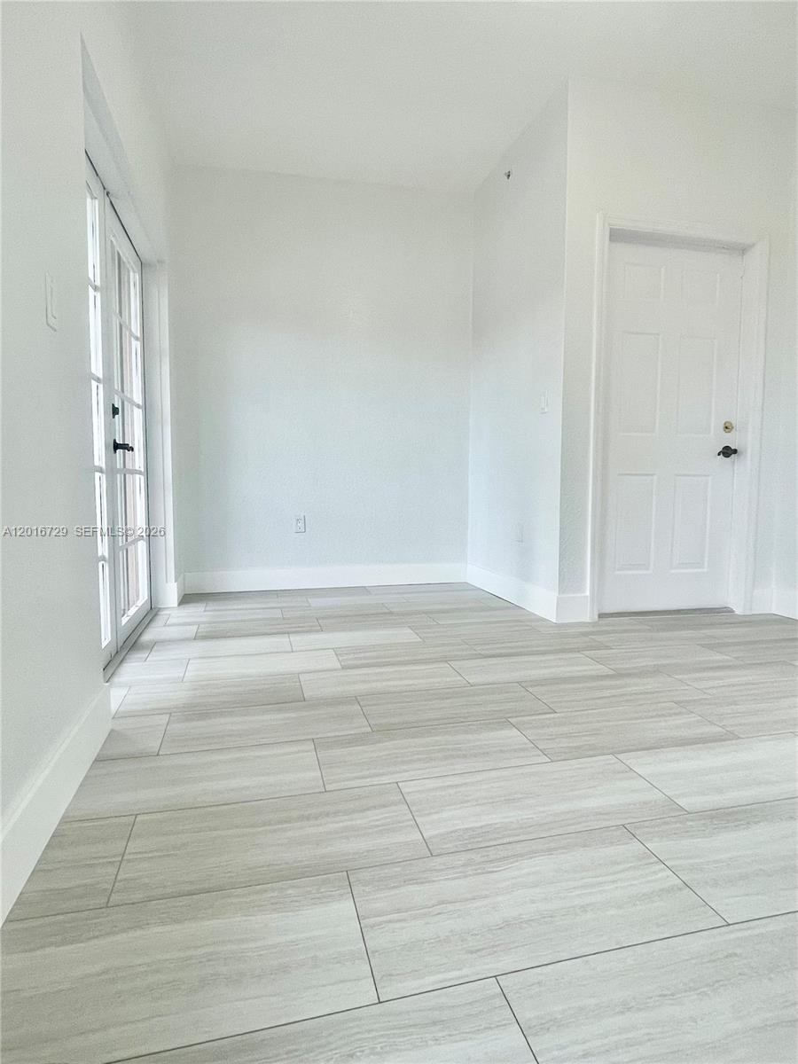 77 E 4th St #A212, Hialeah FL 33010