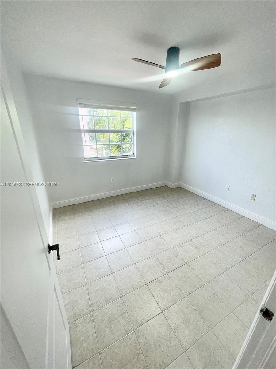 77 E 4th St #A212, Hialeah FL 33010