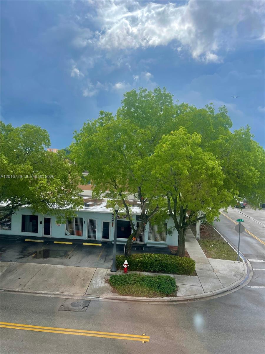77 E 4th St #A212, Hialeah FL 33010
