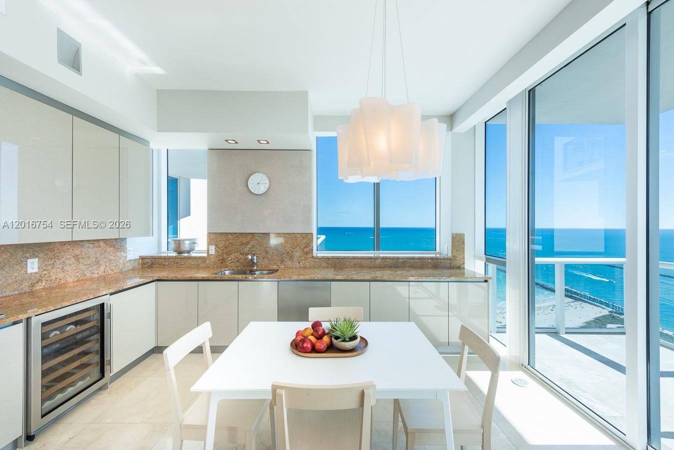 50 S Pointe Dr #3302, Miami Beach FL 33139