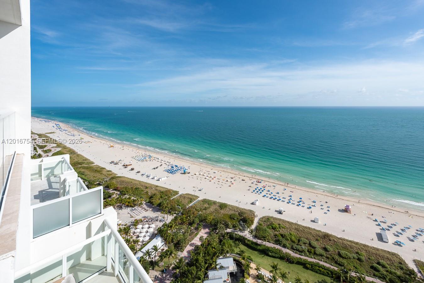 50 S Pointe Dr #3302, Miami Beach FL 33139