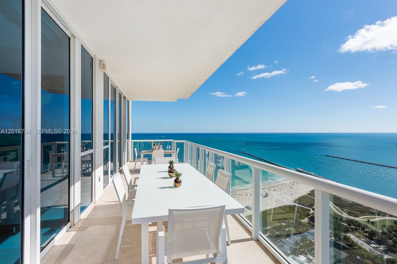 50 S Pointe Dr #3302, Miami Beach FL 33139