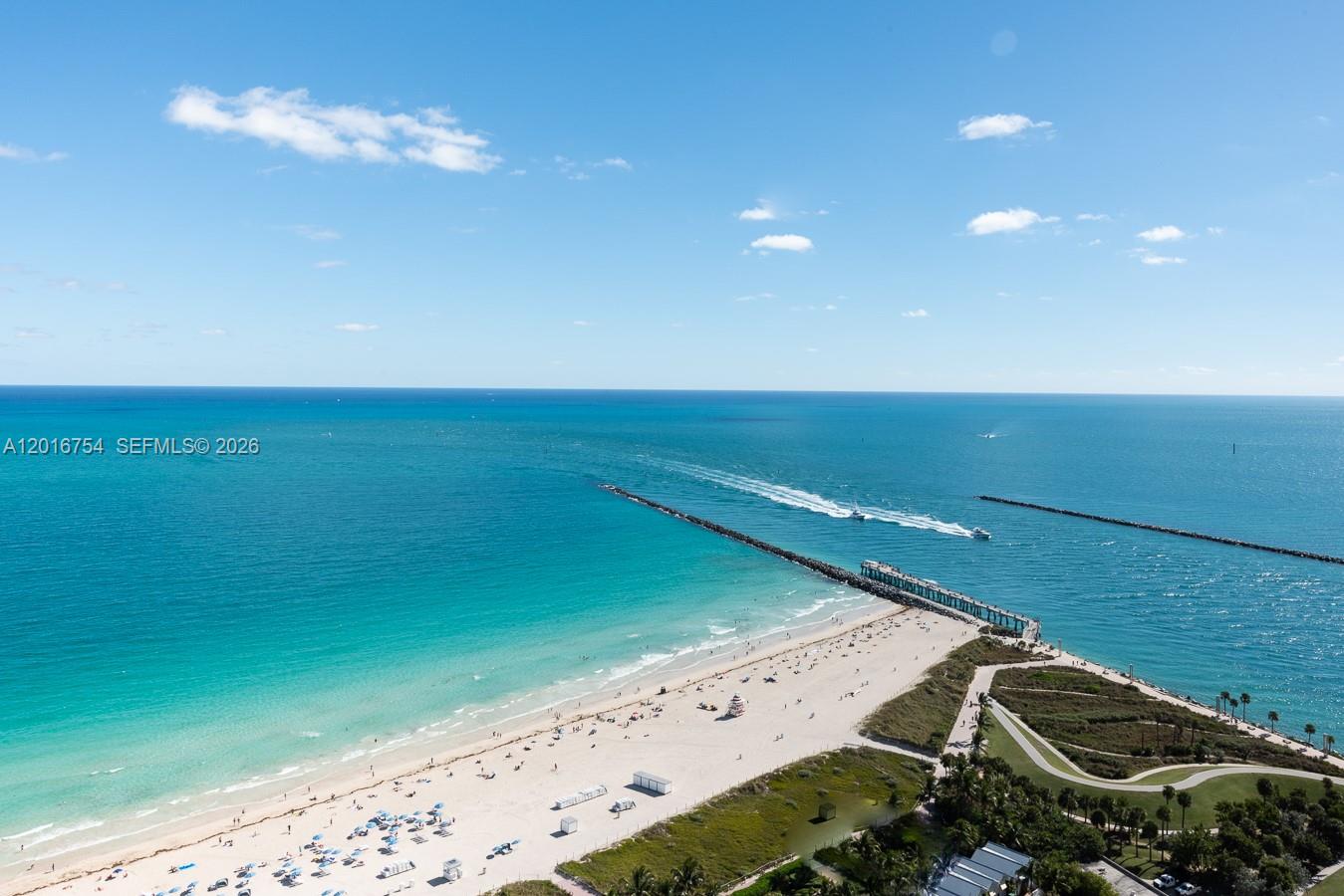 50 S Pointe Dr #3302, Miami Beach FL 33139