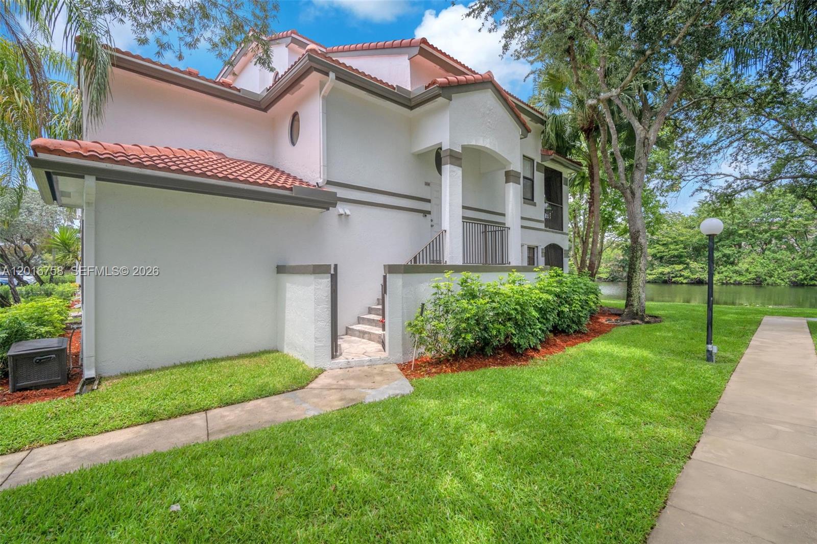 15825 SW 3rd Ct #204, Pembroke Pines FL 33027