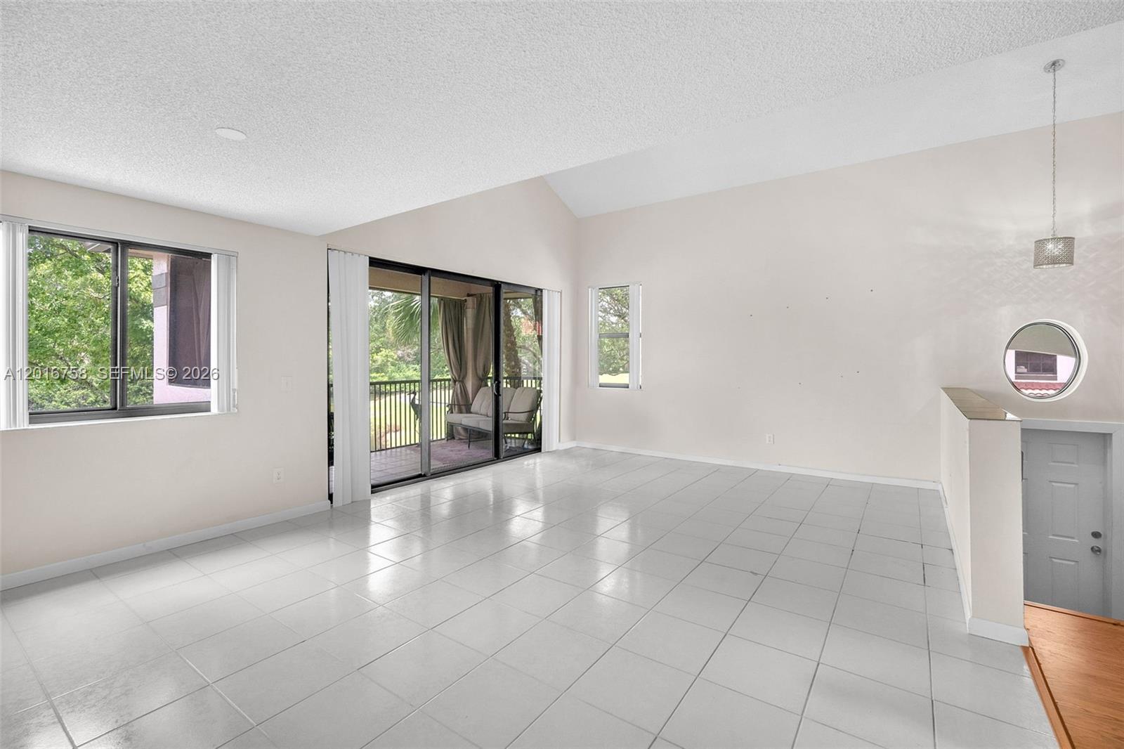 15825 SW 3rd Ct #204, Pembroke Pines FL 33027