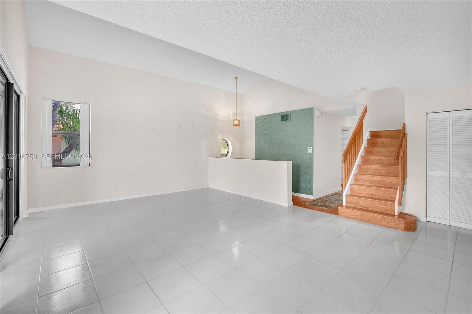 15825 SW 3rd Ct #204, Pembroke Pines FL 33027