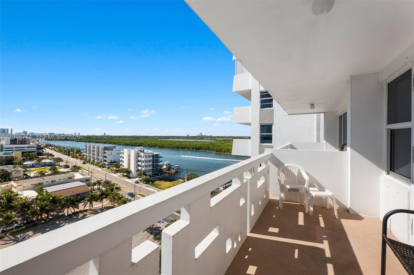 3111 N Ocean Dr #1110, Hollywood FL 33019