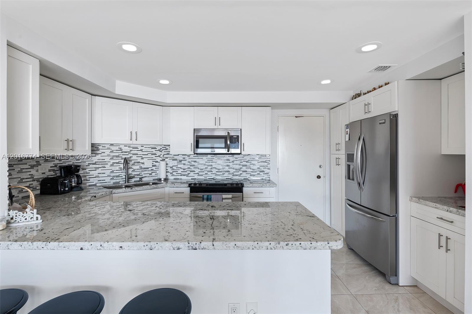 3111 N Ocean Dr #1110, Hollywood FL 33019