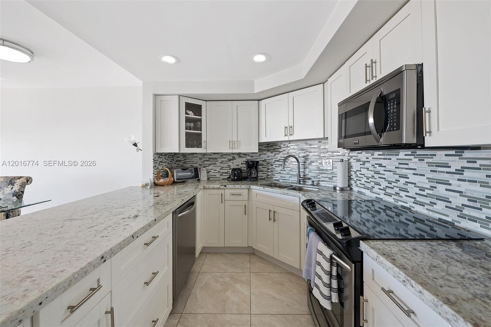 3111 N Ocean Dr #1110, Hollywood FL 33019
