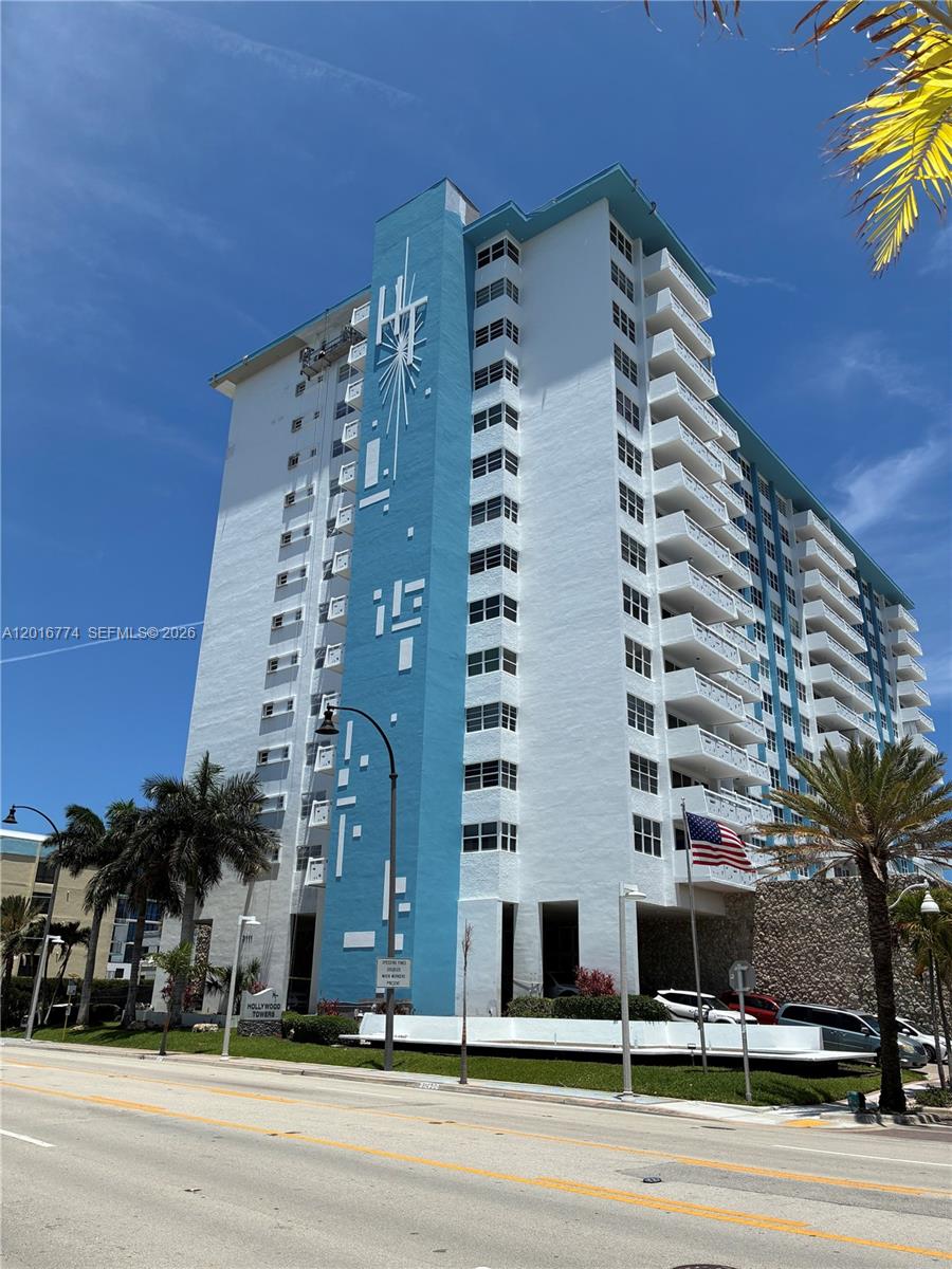 3111 N Ocean Dr #1110, Hollywood FL 33019
